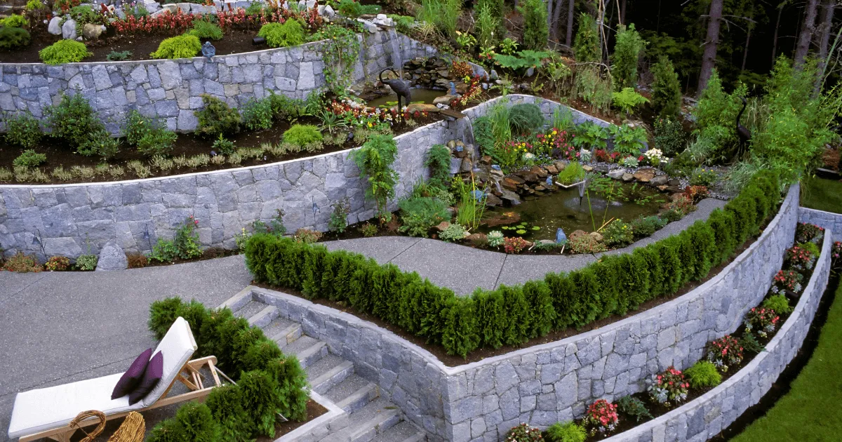 20+ Garden Wall Ideas for Your Landscape