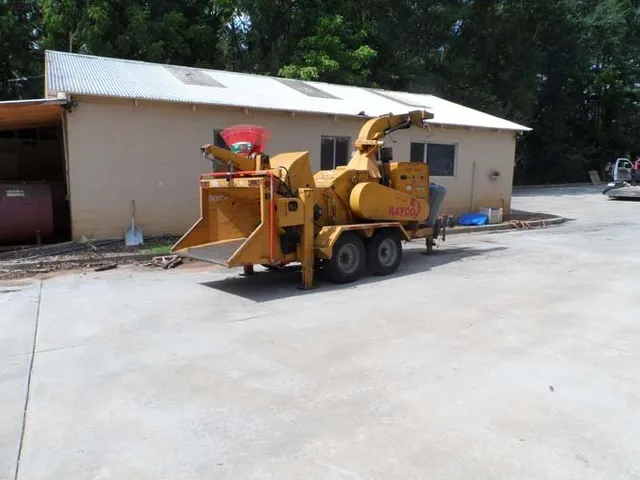 Commercial Wood Chipper